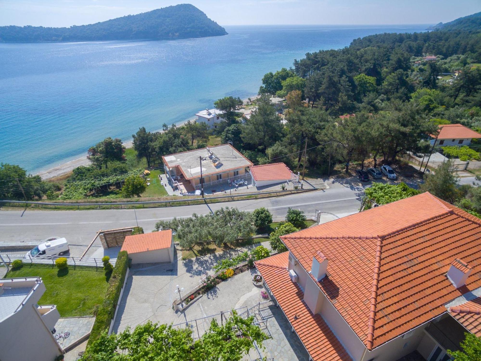 Villa Roula Koinyra Exteriör bild